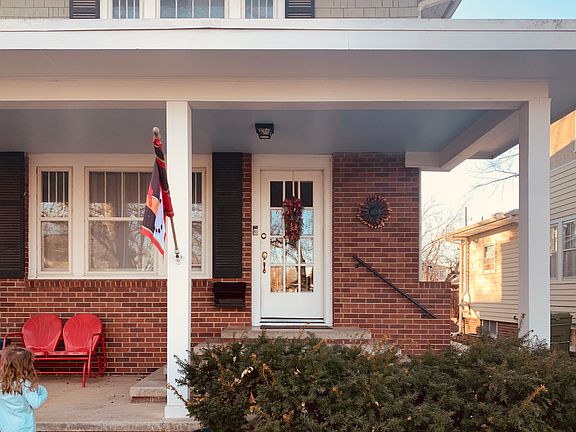 3rd image of 812 Highland Ave