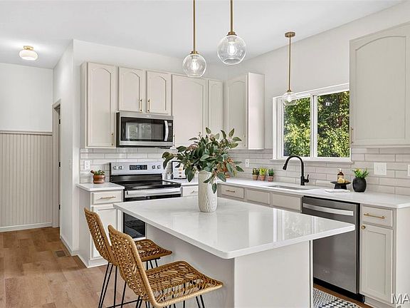 2nd image of 1224 Cold Spring Dr