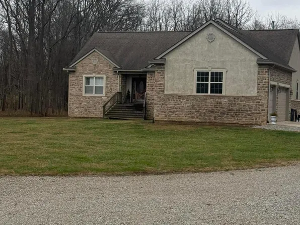 6951 Ginger Hill Rd, Utica, OH 43080