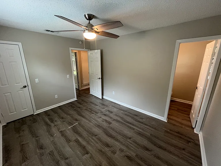 1009 Foxe Basin Dr — Photo 8