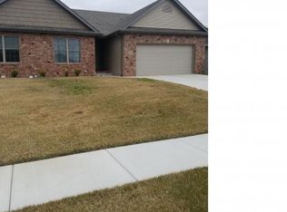 4809 Chestnut Dr, Springfield, IL 62711