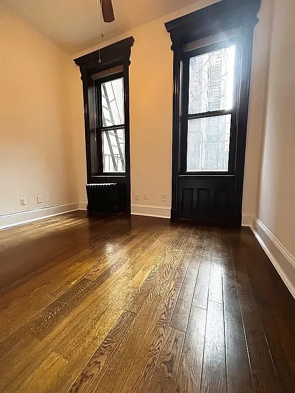 106 MacDougal Street — Photo 2