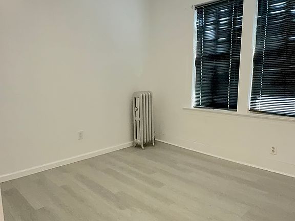 4th image of 1626 W 13th St Floor 2