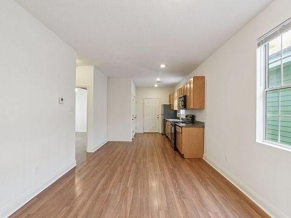 4th image of 403 Tonti St #403