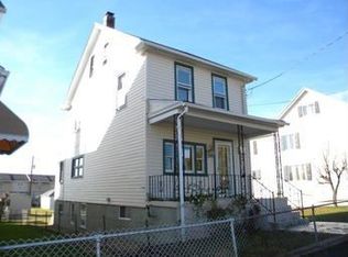 906 Peace St, Hazleton, PA 18201