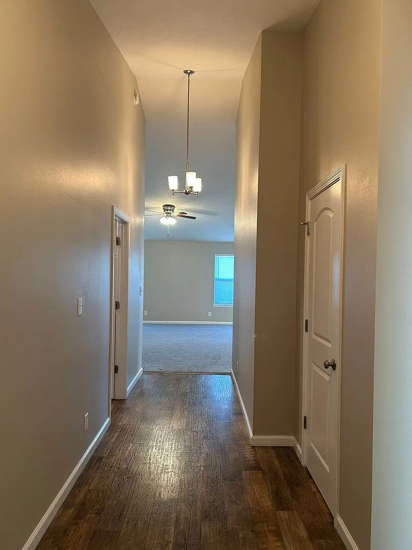 3370 Maitland Drive — Photo 3