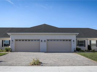1034 Green Gate Blvd, Groveland, FL 34736