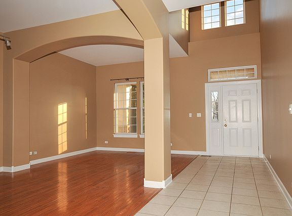 2nd image of 624 Whalen Ct