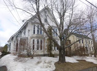 313 Main St APT A, Thomaston, ME 04861