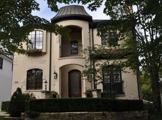 109 Maumell St, Hinsdale, IL