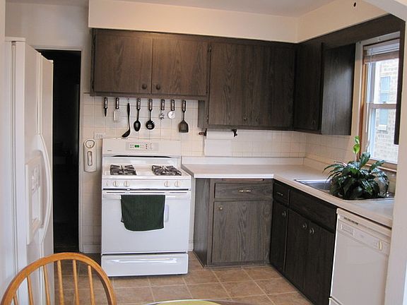 2nd image of 3636 S Gunderson Ave