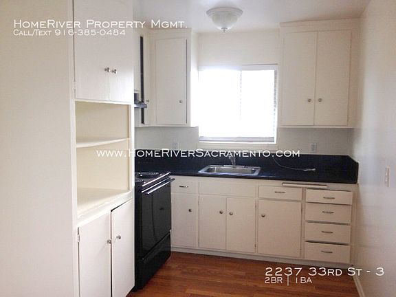 5th image of 2237 33rd St APT 3