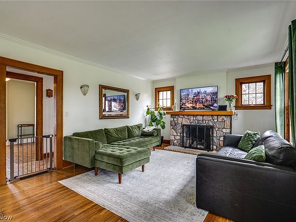 4th image of 5369 Union Ave NE