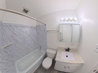 401 SW Elm St APT 205, Ankeny, IA 50023