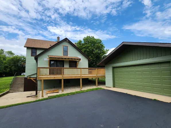 3512 1st Ave, McHenry, IL 60050