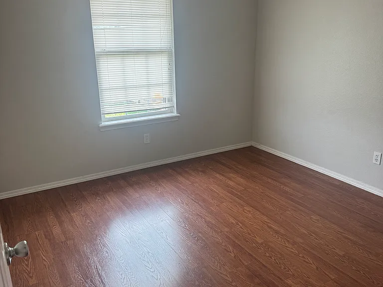 1627 W Teal Ct #2 — Photo 5