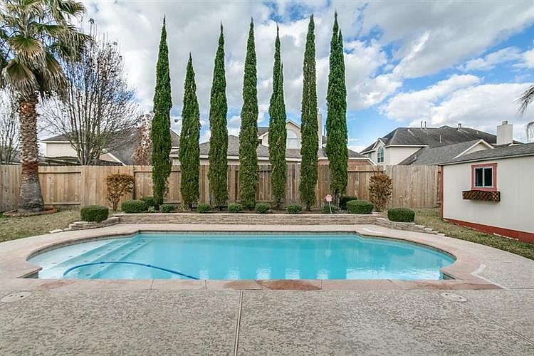 1st image of 21106 Prairie Green Ct