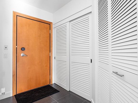 3rd image of 90 George St #401