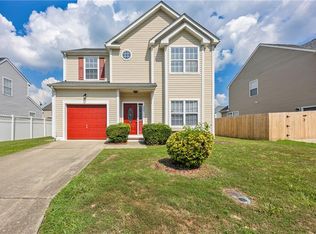 326 Stonehenge Dr, Suffolk, VA 23434