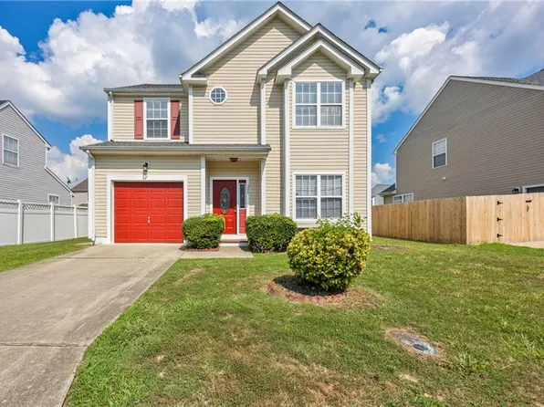 326 Stonehenge Dr, Suffolk, VA 23434