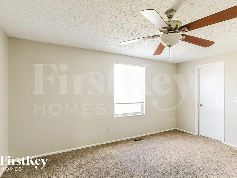4821 Gilhem Ct — Photo 9