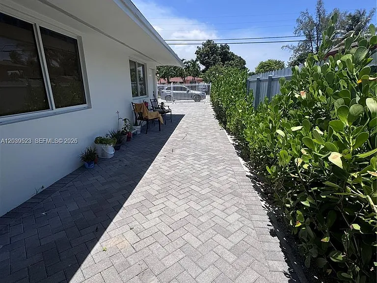 850 NW 109th St #852 — Photo 12