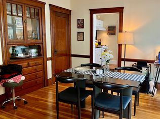 136 Spring St APT 1R, Boston, MA 02132