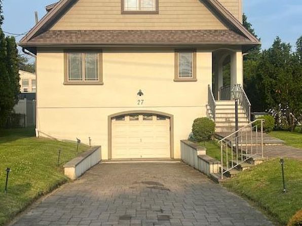 27 Richmond Ave