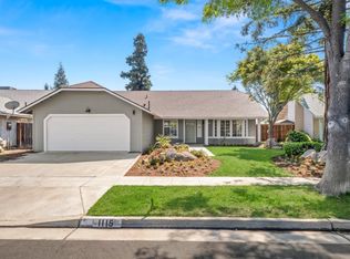 1115 W Minarets Ave, Fresno, CA