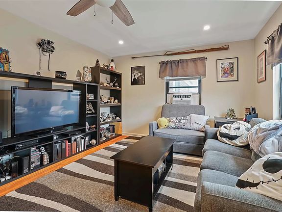 3rd image of 73-33 220th St #133A2