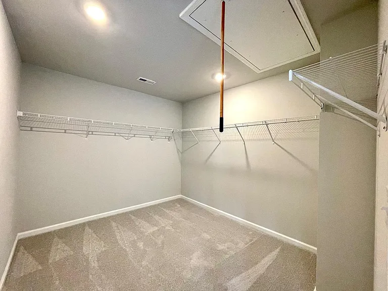 208 Fig Tree Bnd — Photo 17