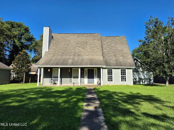 404 Kensington Dr, Hattiesburg, MS 39402