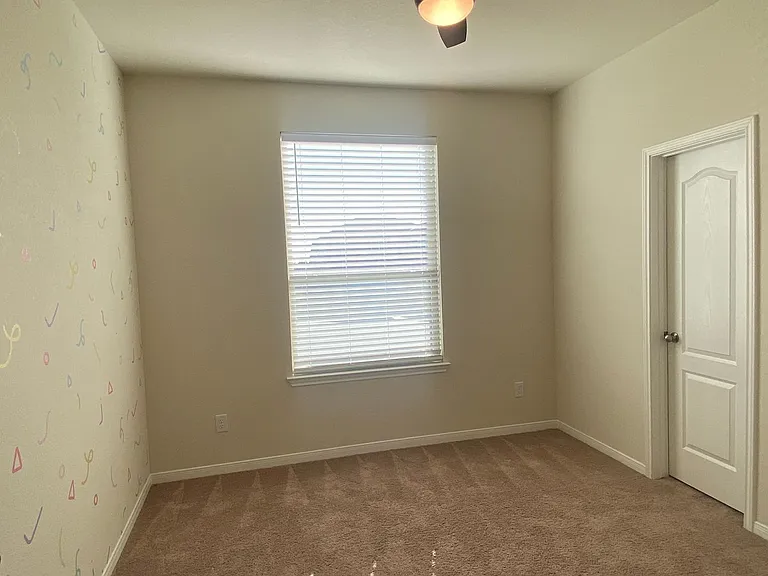 2220 Chia Ct — Photo 15