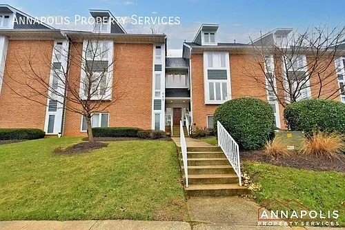 643 Oakland Hills Dr #2B Photo 1