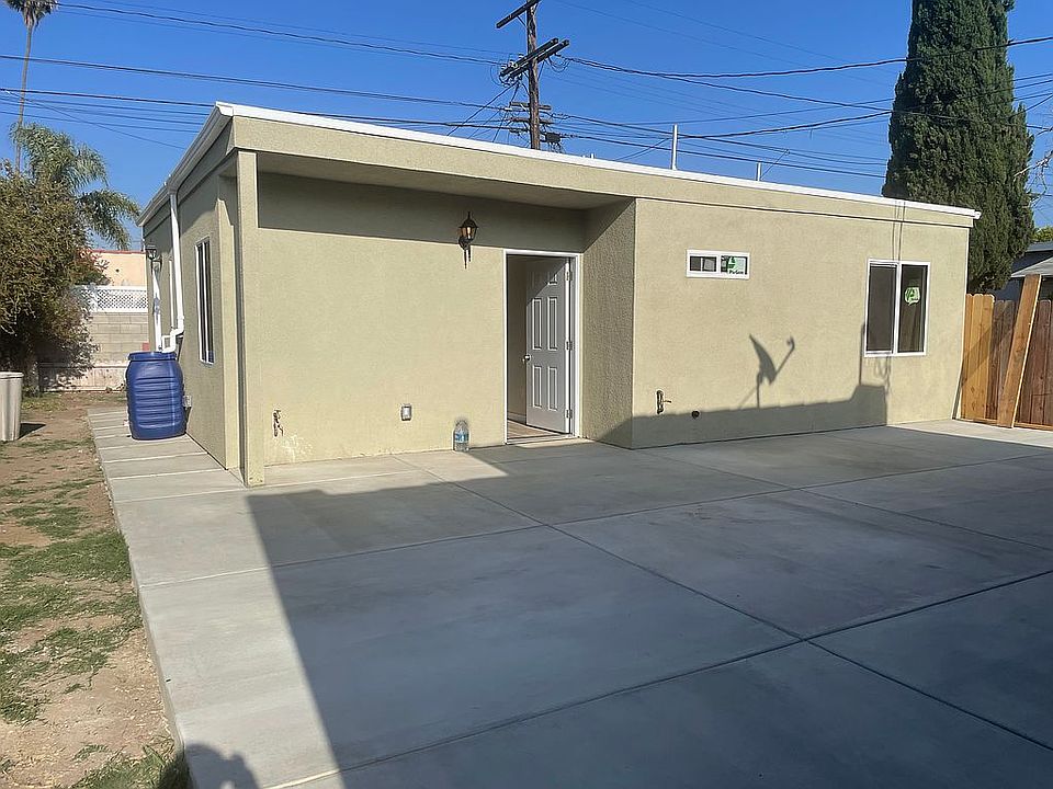 1st image of 6206 6th Ave