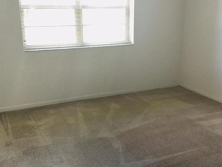 9233 SW 8th St #110 — Photo 9