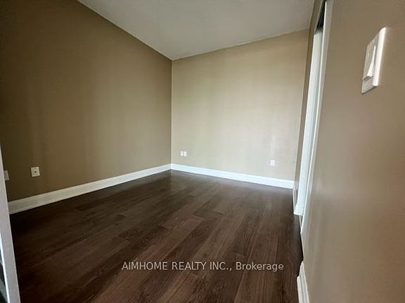 3rd image of 160 Vanderhoof Ave #1107
