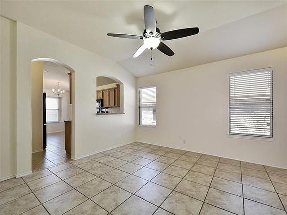 2nd image of 1013 Clayton Dr