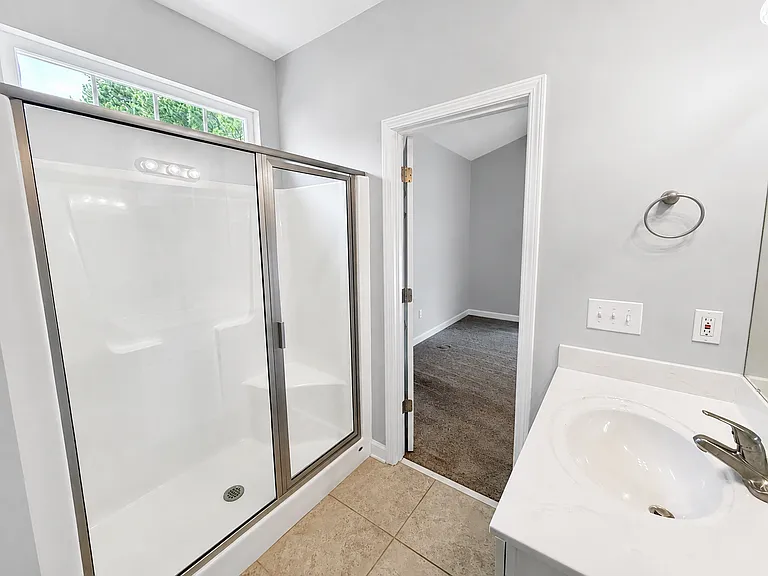 264 Archdale St — Photo 12