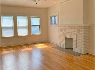 12471 Cedar Rd #204, Cleveland, OH 44106