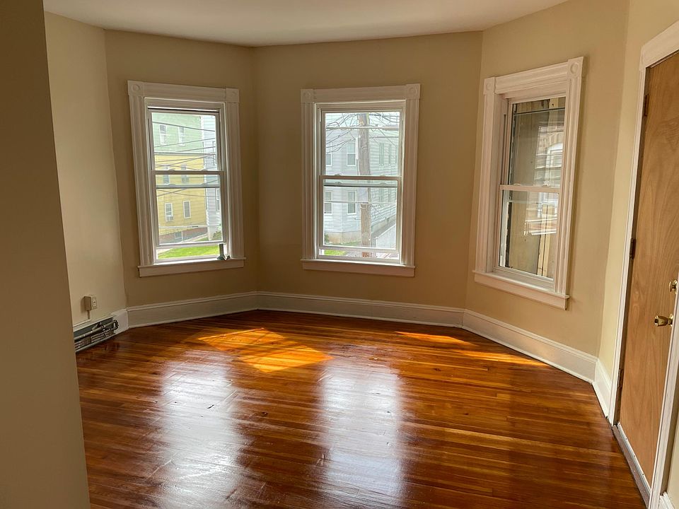 1st image of 23 Horace St #2S