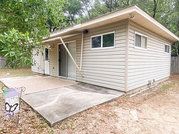 4th image of 278 Beachview Dr