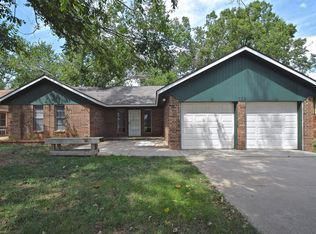 113 Pawnee Pl, Yukon, OK 73099