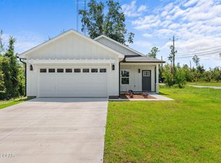 1809 Michigan Ave, Lynn Haven, FL 32444