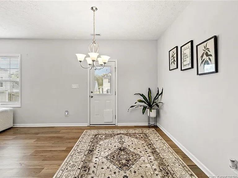 516 Loom Dr — Photo 17