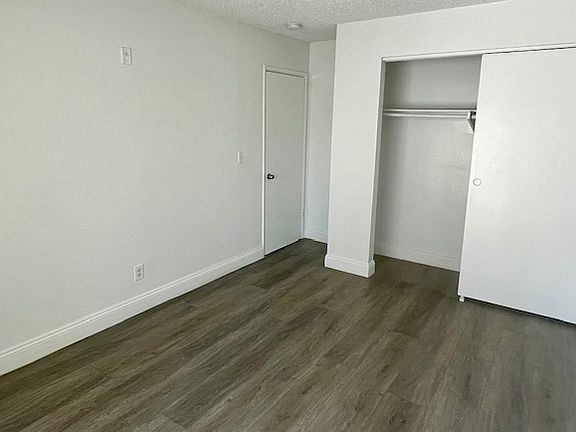 3rd image of 1633 Canyon Rd #45