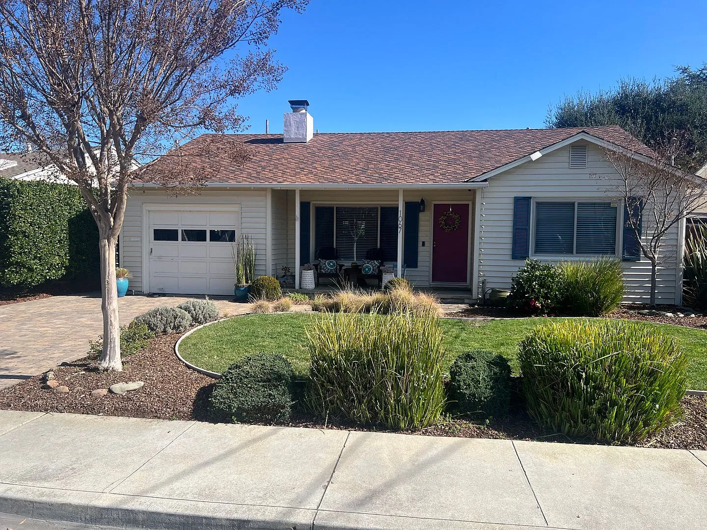 Beautiful 3 bed 2 bath home in Mountain View. — Photo 1