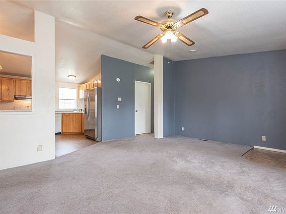 4th image of 20002 44th Avenue Ct E