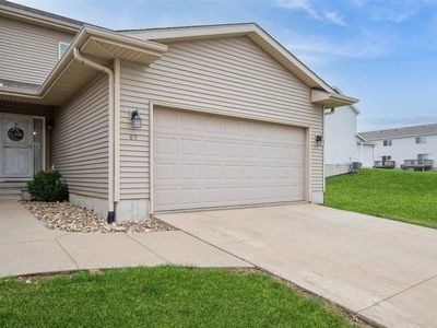 85 Woodstone Ln SW, Cedar Rapids, IA, 52404