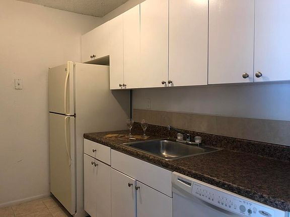 3rd image of 1133 N Benoist Farms Rd APT 105